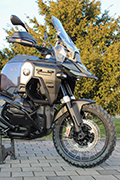 Conversión BMW R1300GS Adventure All Black de Hornig